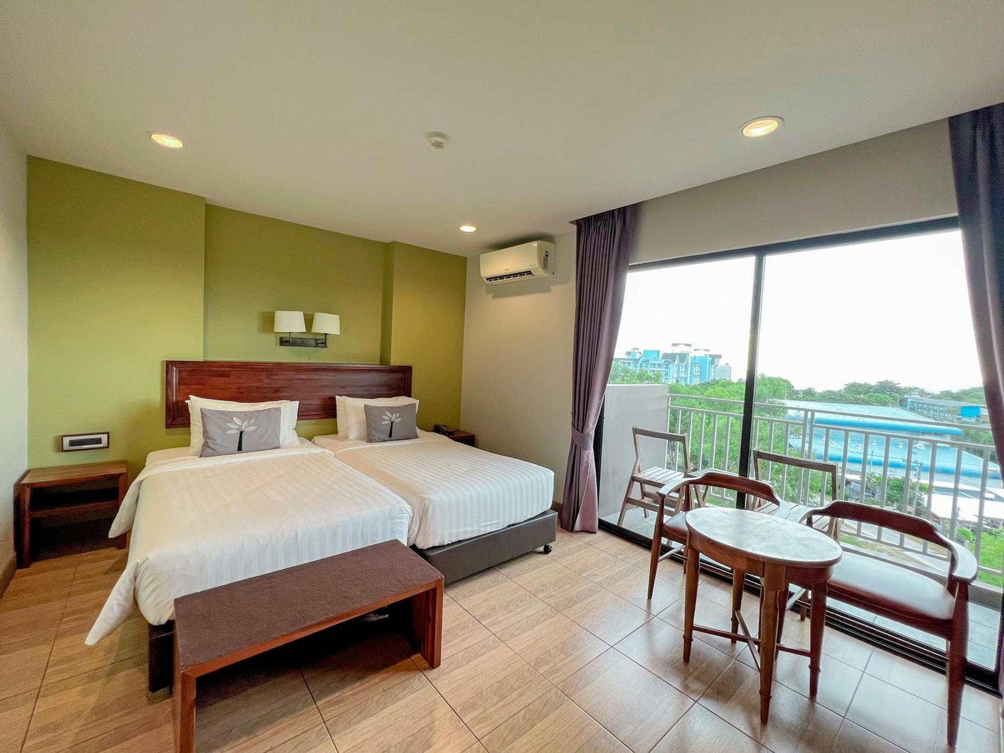 Olive Tree Hotel Pattaya Na Chom Thian Chambre photo