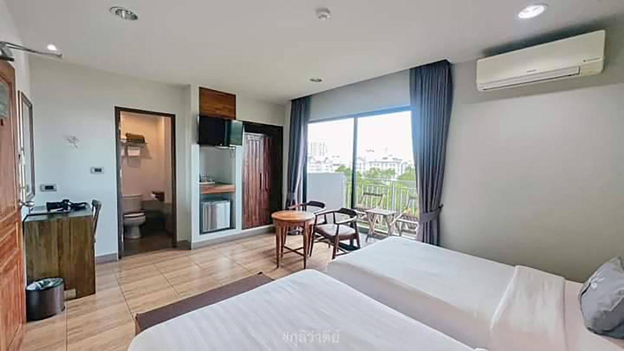 Olive Tree Hotel Pattaya Na Chom Thian Chambre photo